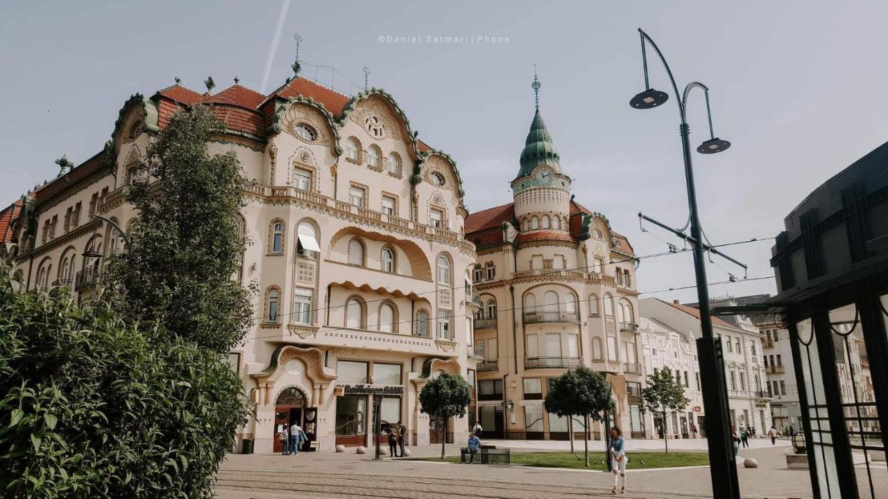 Bella Palace Oradea Exterior photo
